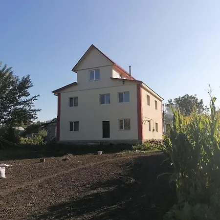 Khutorok Svergio Chesnovka Zewnętrze zdjęcie
